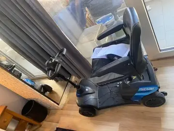 Scooter électrique 4 roues