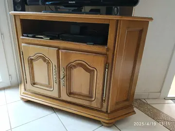 Meuble d'angle TV en chêne