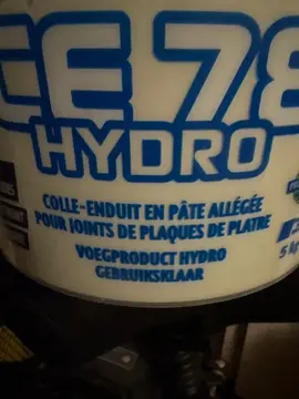 colle enduit en pâte allégée pour joints de plaques de platre