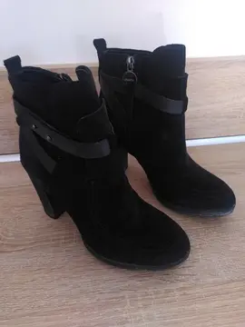 Bottines noires geox en 36