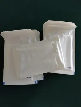 10 petites enveloppes a bulles neuves 9cm x14cm