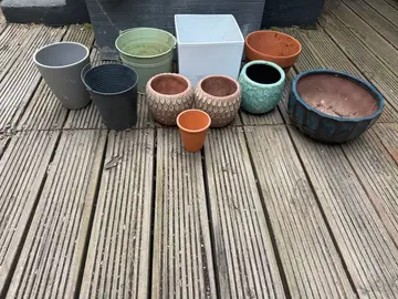 pots de différentes tailles