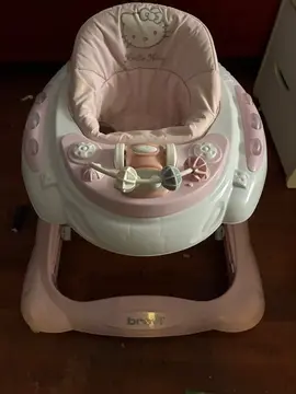 Trotteur hello katty