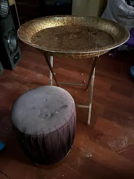 petite table plateau + tabouret