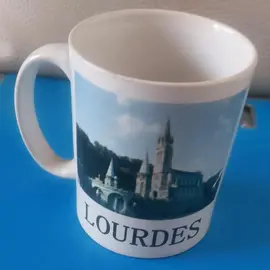 1 mug représentant la vierge
