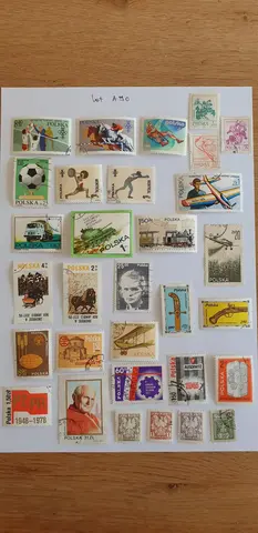 Lot A90 timbres Pologne