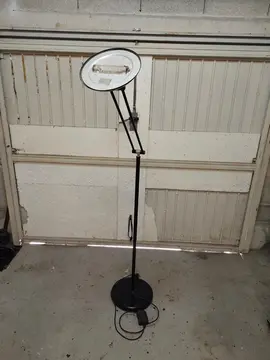Lampe allogène noire