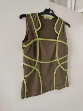 Haut Femme taille M.