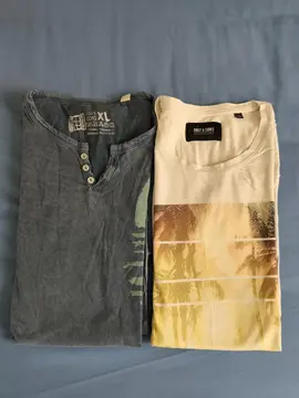 Lot de 2 Tee-Shirt Homme taille XL.