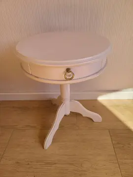 table d'appoint tournante
