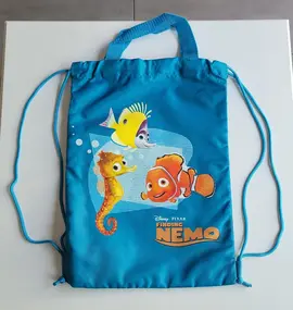 coloriage poisson NEMO + sac