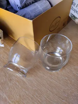 4 verres à eau