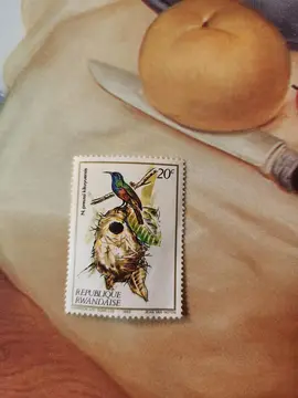 Timbre neuf oiseau République rwandaise
