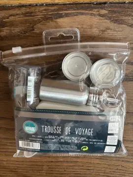 Petit kit de voyage