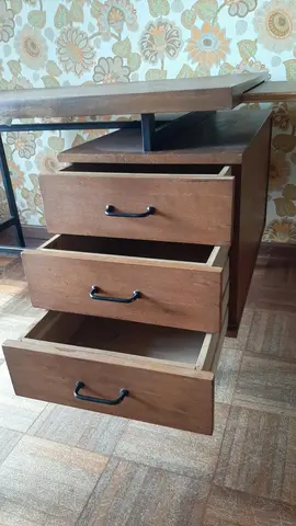 Bureau vintage bois et acier