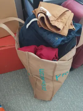 sac de vêtements pour garçon à donner 2 ans, 5 ans, plusieurs âges