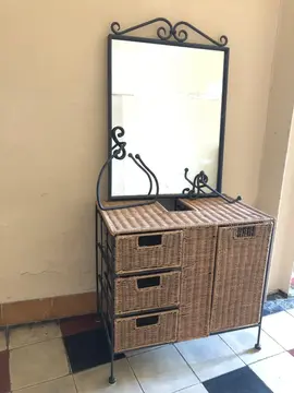 Meuble sous lave main osier et fer forgé