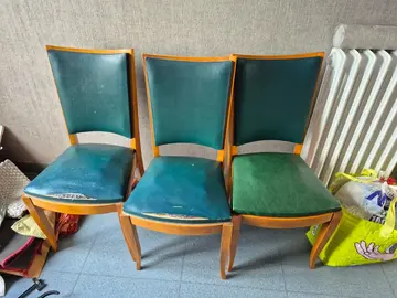 5 chaises