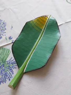 vide poche , décoration feuille de bananier
