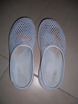 CROC TAILLE 39