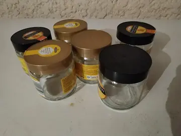 Pots en verre couvercle plastique