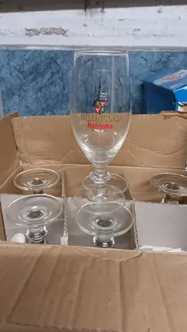 verres à bières et à vin