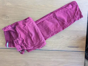 pantalon bordeaux fermeture éclair à réparer