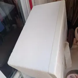 2 boîtes polystyrène pour transporter produits frais