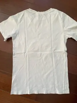 t-shirt de marque H&M taille 10-12 ans