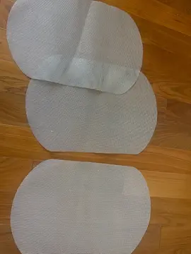 trois sets de table très bon état