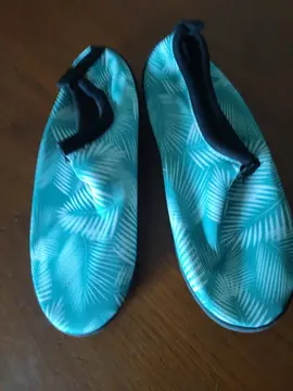 chaussures/ballerines femme p 38.neuves