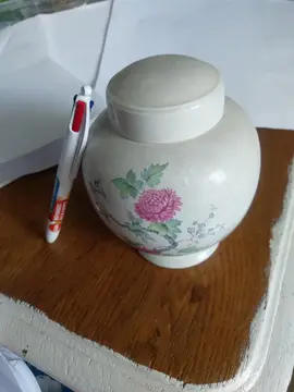 pot en porcelaine
