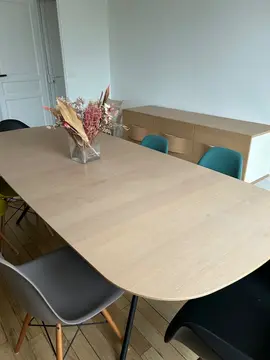 Table en bois BoConcept Ottawa