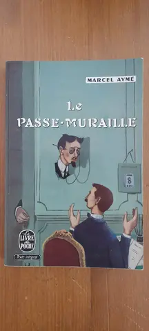 Livre : Le passe-muraille
