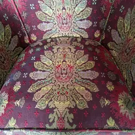 Paire de fauteuils de caractère