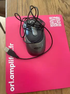 souris filaire plus tapis