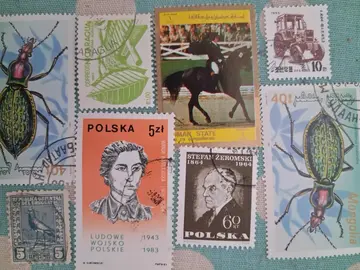Timbres MONDE