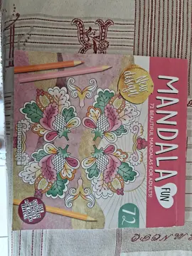 cahier de coloriage mandalas