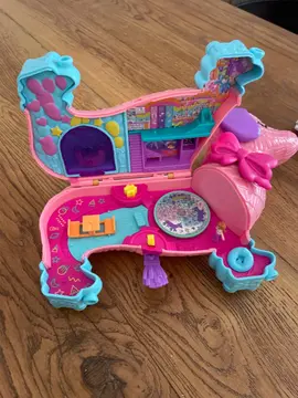 poly pocket chien