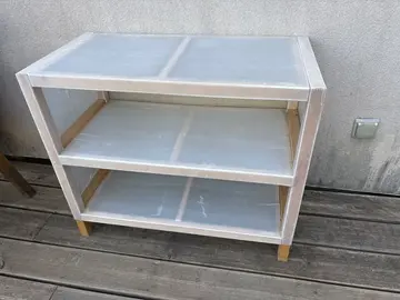 petite étagère