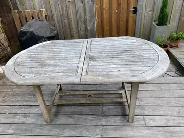 table de jardin en teck