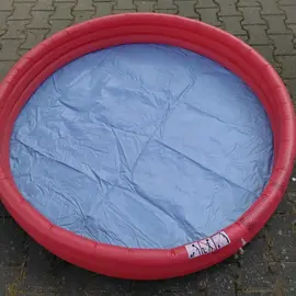 piscine enfant réservée