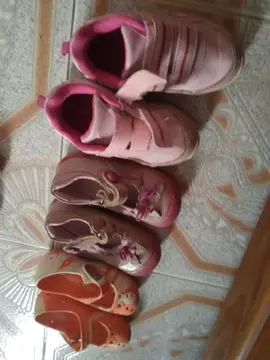 Chaussure Fille pointure 23