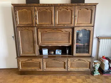 living buffet