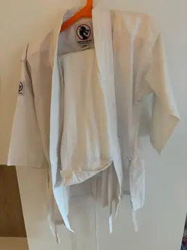 Donne kimono Karaté enfant 6 ans