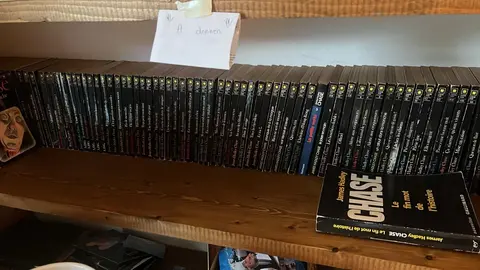 Donne série de polars noirs à lire