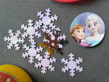 flocons pour décoration table ou autres