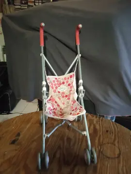 jeu : poussette pour promener son bébé