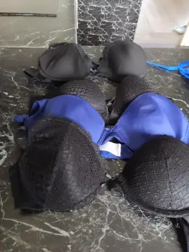 soutien gorge et ensemble de maillot de bain
