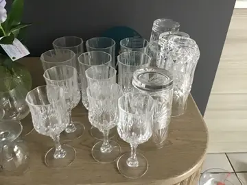 verres et assiettes